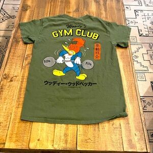 Size small men’s riot Society T-shirt